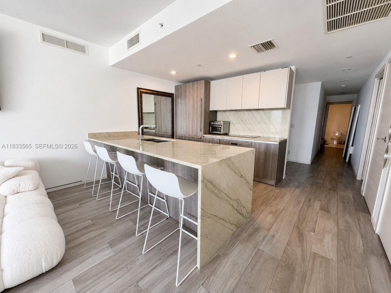 801 S Miami Ave, Unit 4204, Miami, FL 33130 Photo