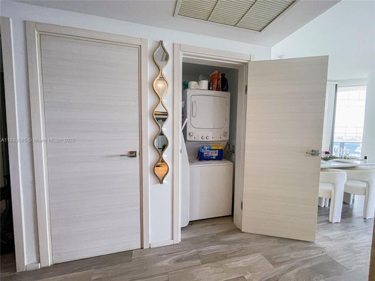 801 S Miami Ave, Unit 4204, Miami, FL 33130 Photo