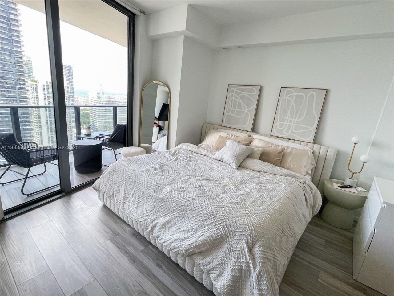 801 S Miami Ave, Unit 4204, Miami, FL 33130 Photo