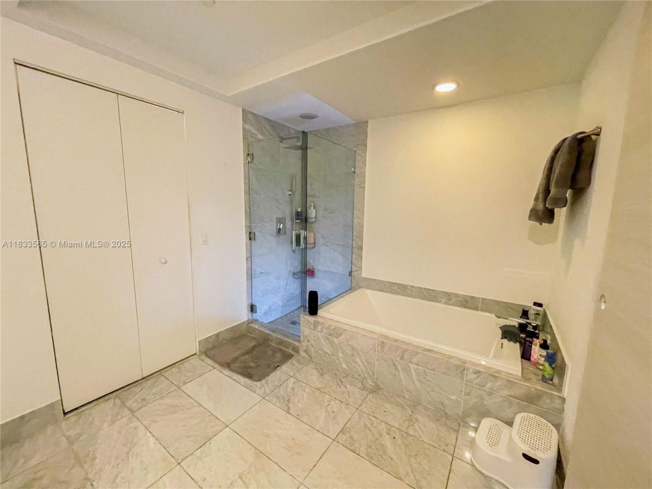 801 S Miami Ave, Unit 4204, Miami, FL 33130 Photo