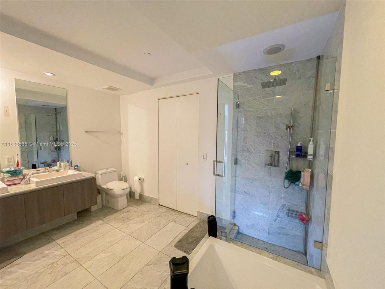 801 S Miami Ave, Unit 4204, Miami, FL 33130 Photo