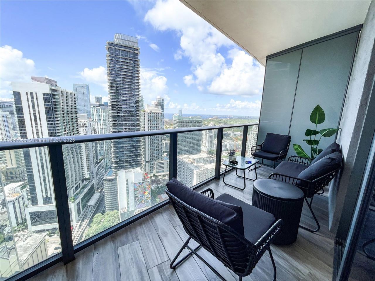 801 S Miami Ave, Unit 4204, Miami, FL 33130 Photo