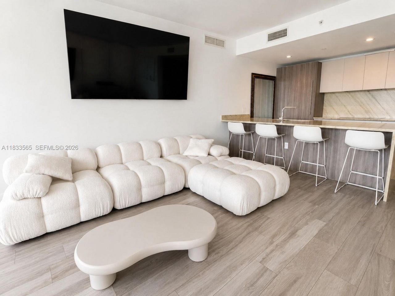 801 S Miami Ave, Unit 4204, Miami, FL 33130 Photo