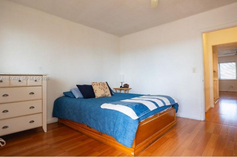 820 SW 11th Ave, Unit 15B, Hallandale Beach, FL 33009 Photo