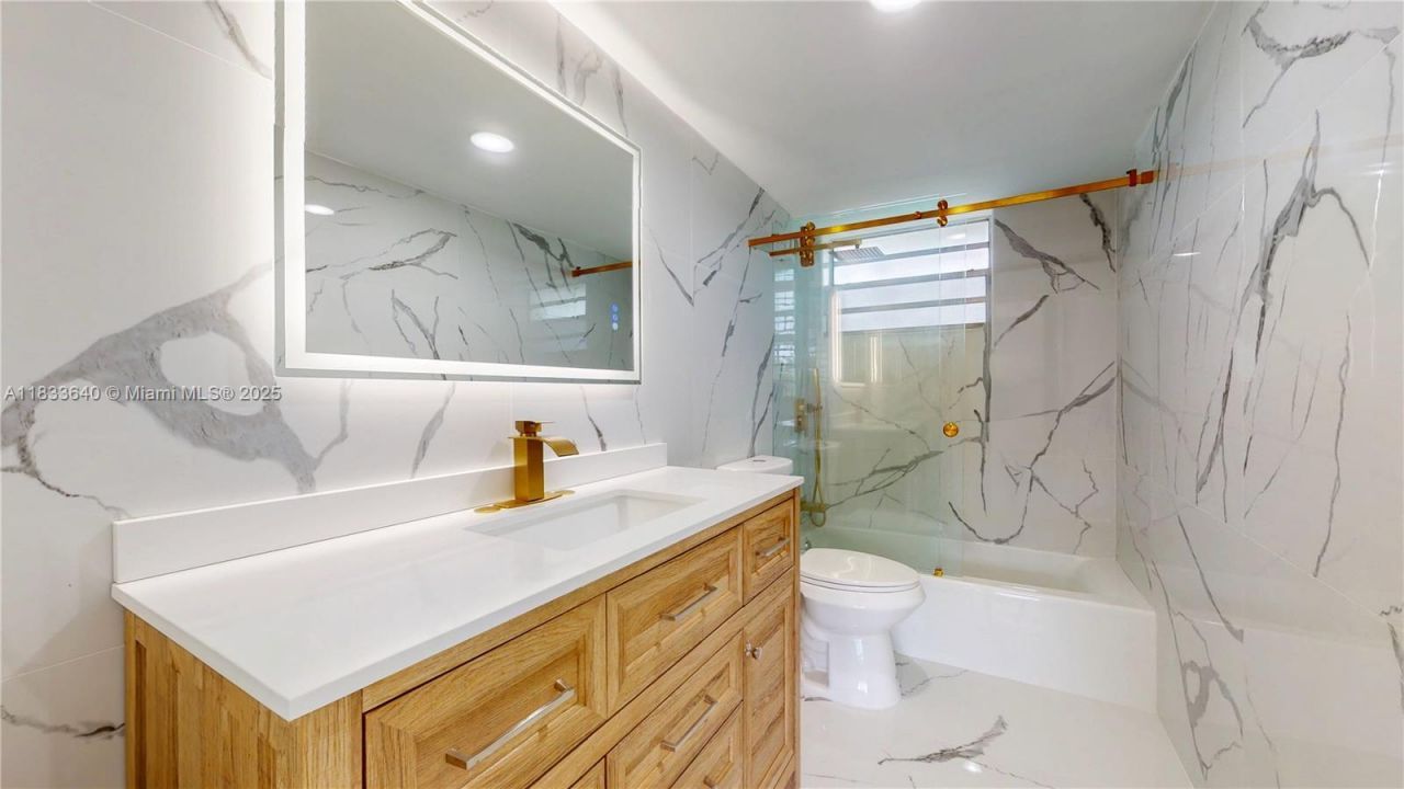 1333 E Hallandale Beach Blvd, Unit 326, Hallandale Beach, FL 33009 Photo