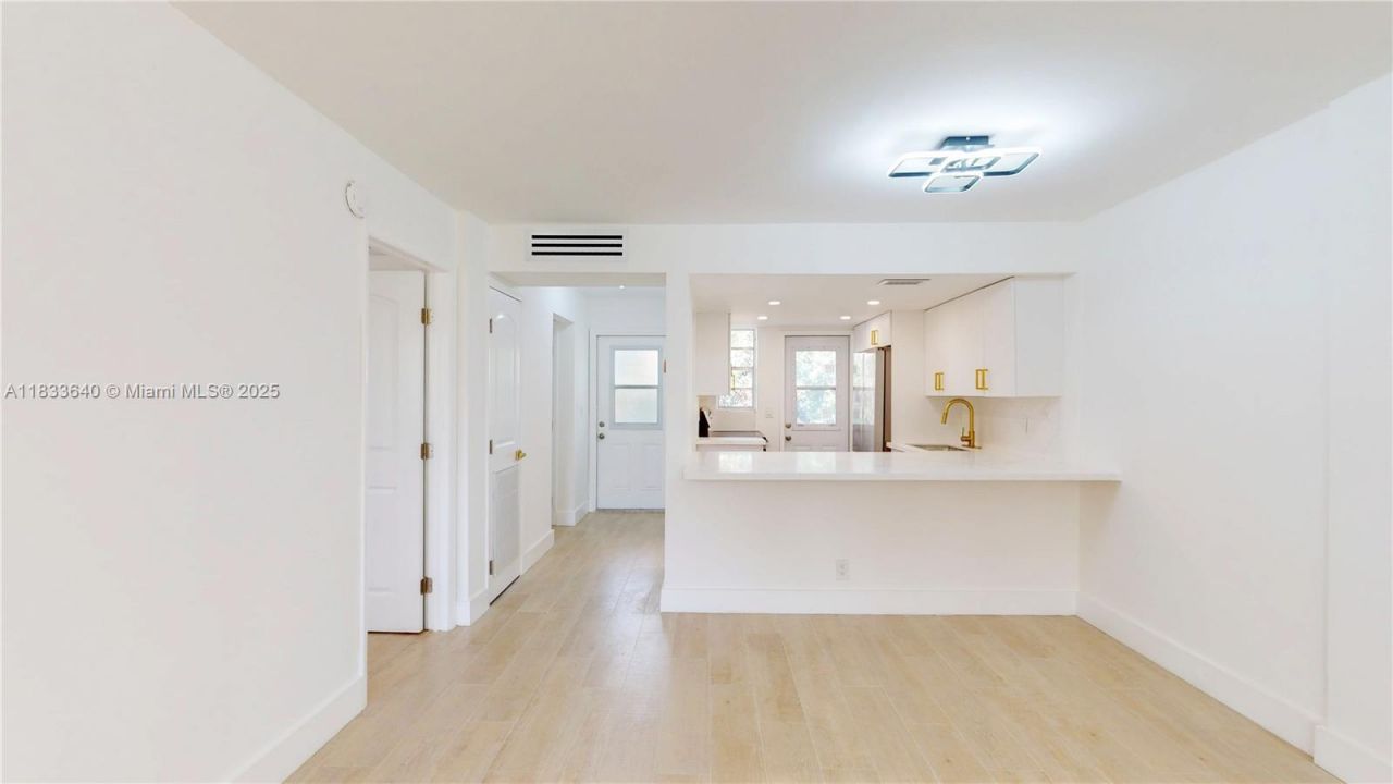 1333 E Hallandale Beach Blvd, Unit 326, Hallandale Beach, FL 33009 Photo