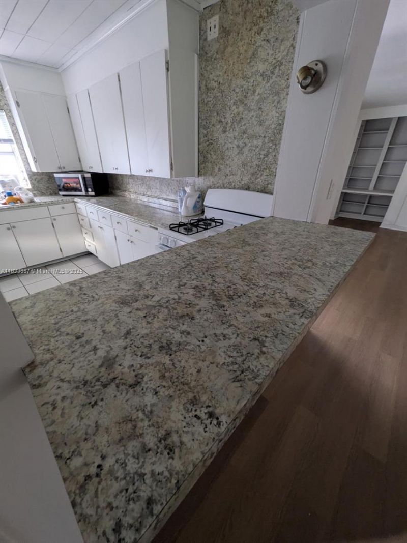 522 18th St, West Palm Beach, FL 33407 Photo