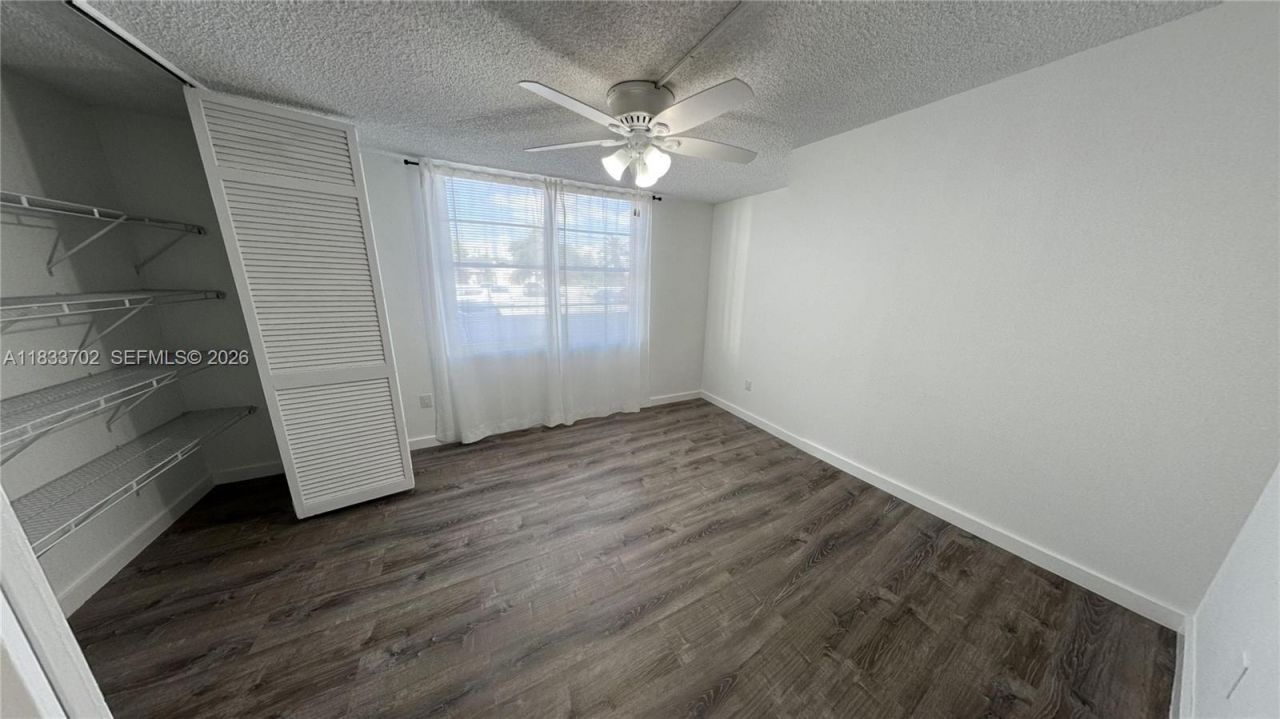 1020 Meridian Ave, Unit 201, Miami Beach, FL 33139 Photo