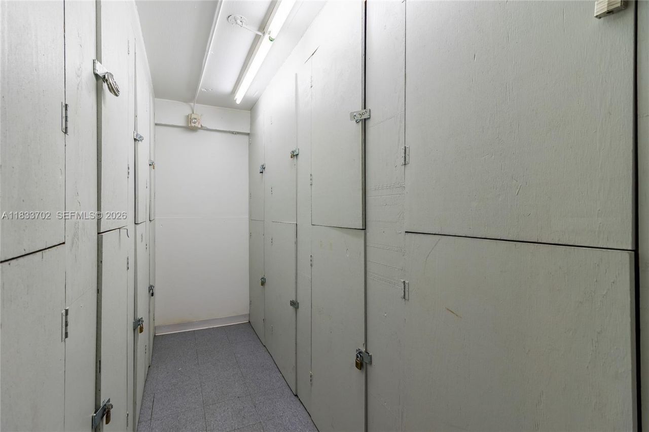 1020 Meridian Ave, Unit 201, Miami Beach, FL 33139 Photo