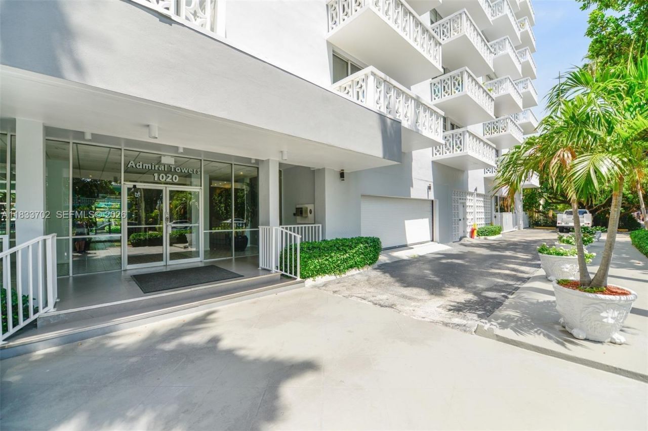 1020 Meridian Ave, Unit 201, Miami Beach, FL 33139 Photo