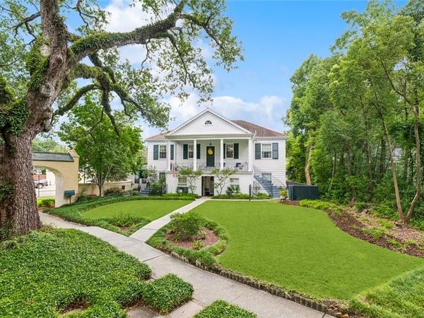 107 E OAKRIDGE Park, Metairie, LA 70005