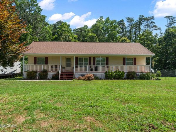 295 Clear Branch Rd, Corryton, TN 37721