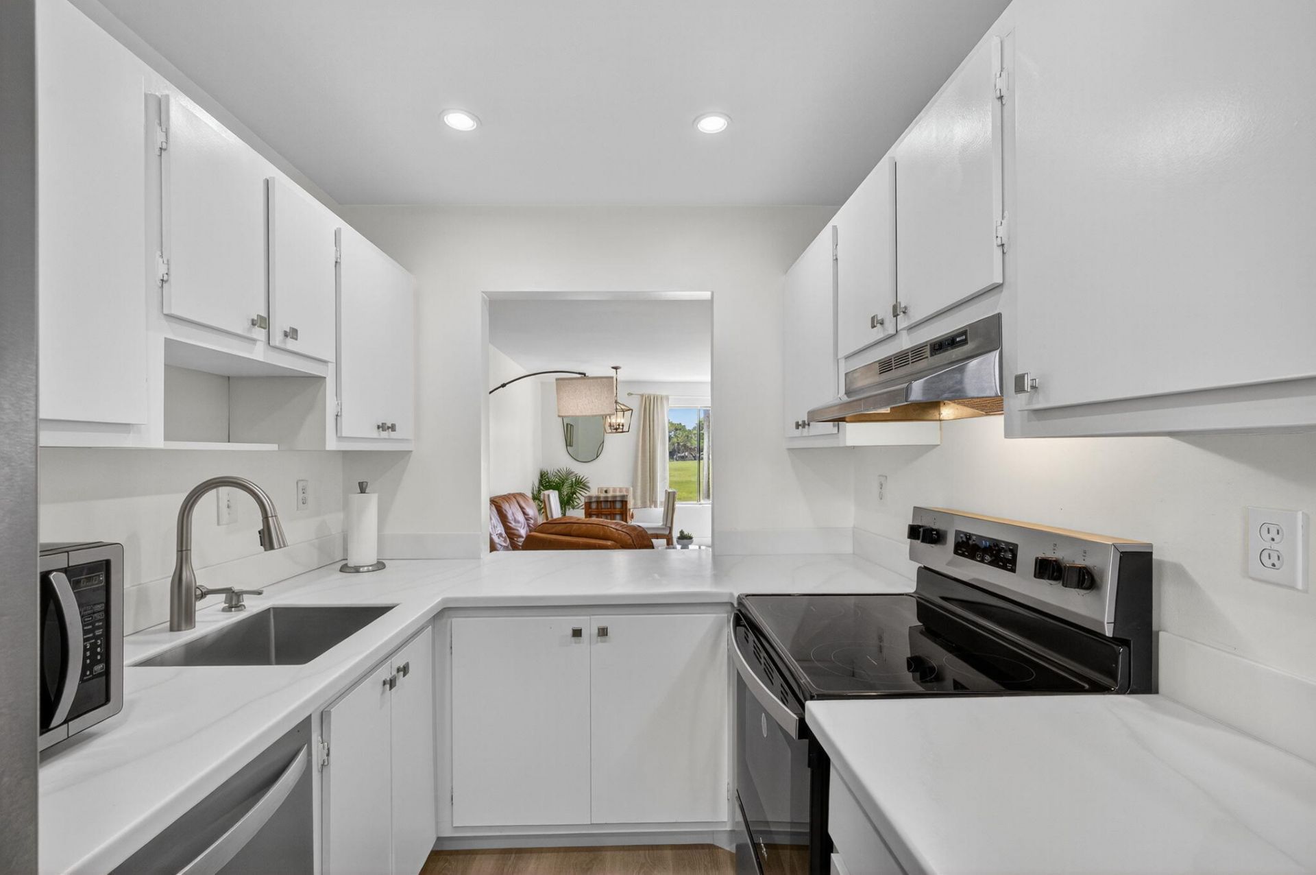 5335 SE Miles Grant Road, Unit 102, Stuart, FL 34997 Photo