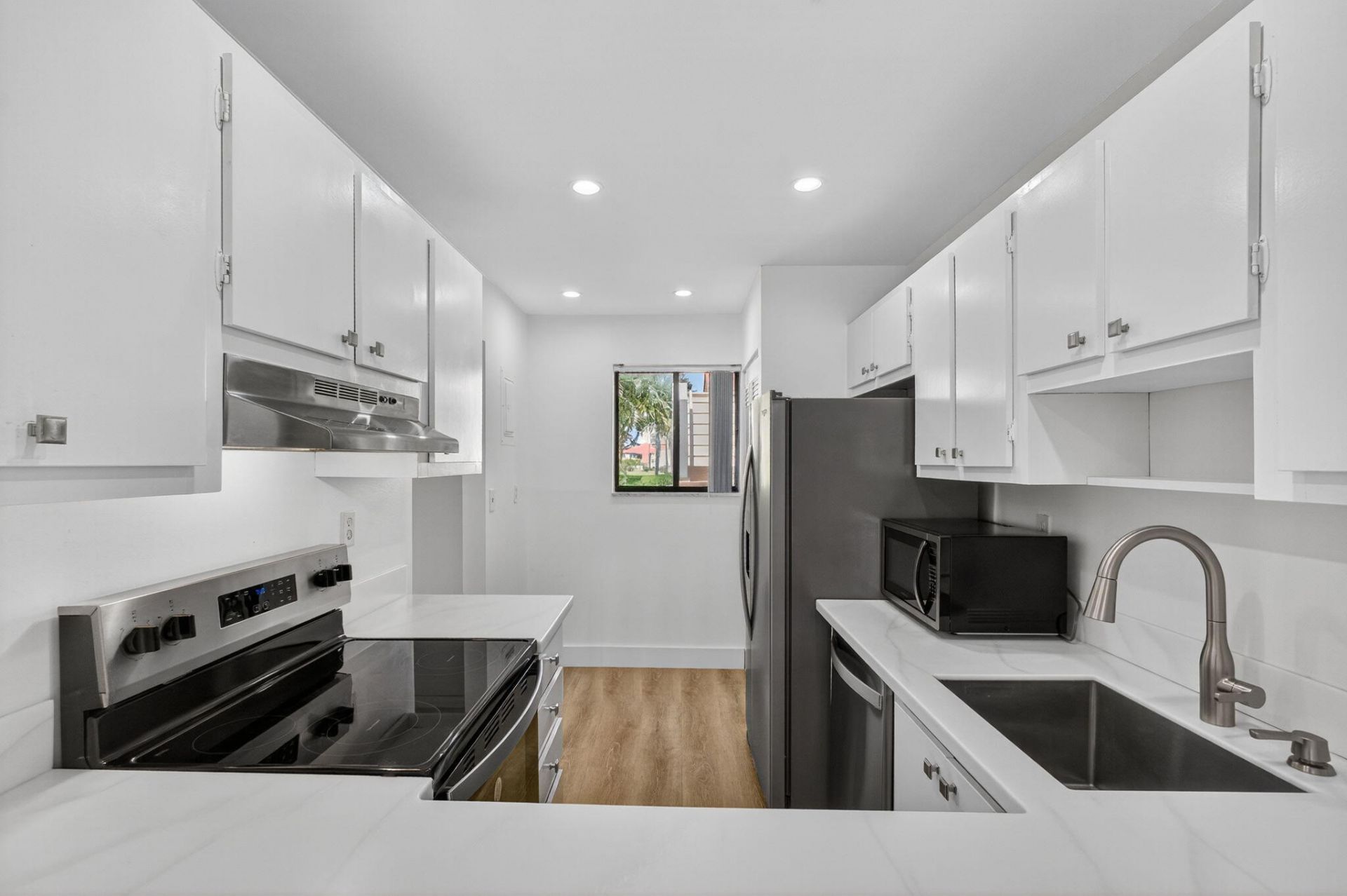 5335 SE Miles Grant Road, Unit 102, Stuart, FL 34997 Photo