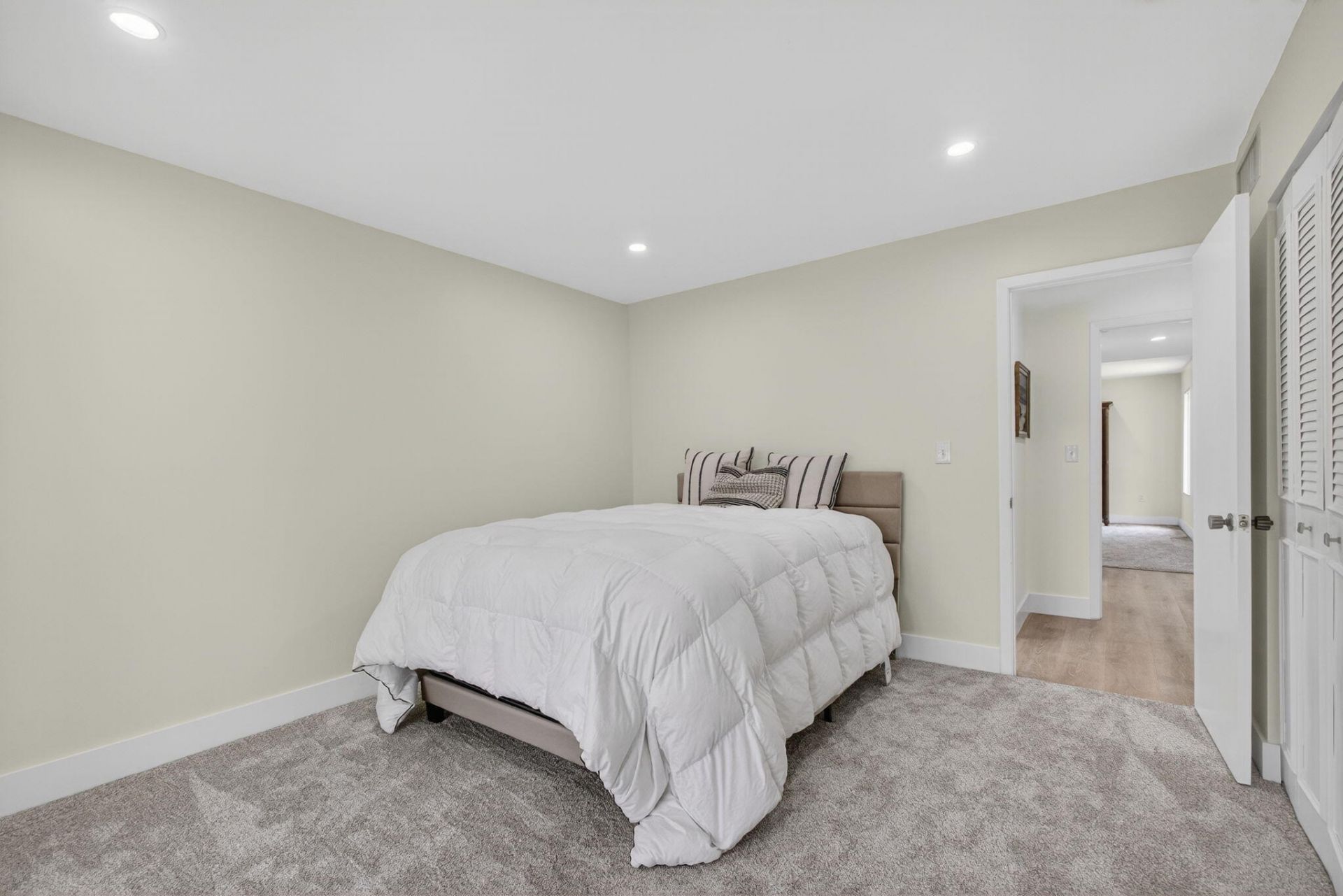 5335 SE Miles Grant Road, Unit 102, Stuart, FL 34997 Photo