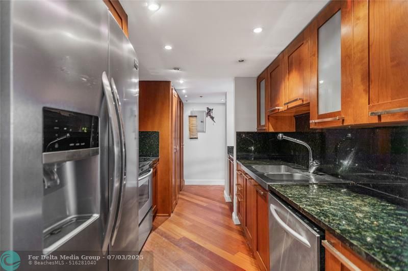 1717 N Bayshore Drive, Unit 3040, Miami, FL 33132 Photo