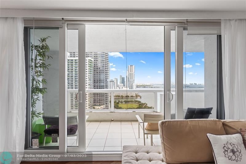 1717 N Bayshore Drive, Unit 3040, Miami, FL 33132 Photo