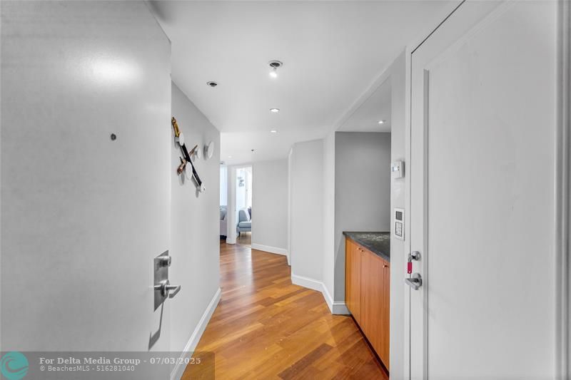 1717 N Bayshore Drive, Unit 3040, Miami, FL 33132 Photo