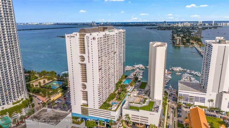 1717 N Bayshore Drive, Unit 3040, Miami, FL 33132 Photo