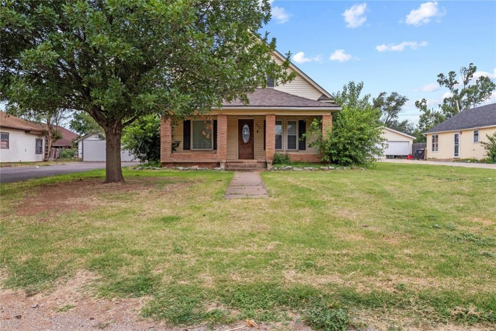 625 N Broadway Street, Hydro, OK 73048 Main Photo