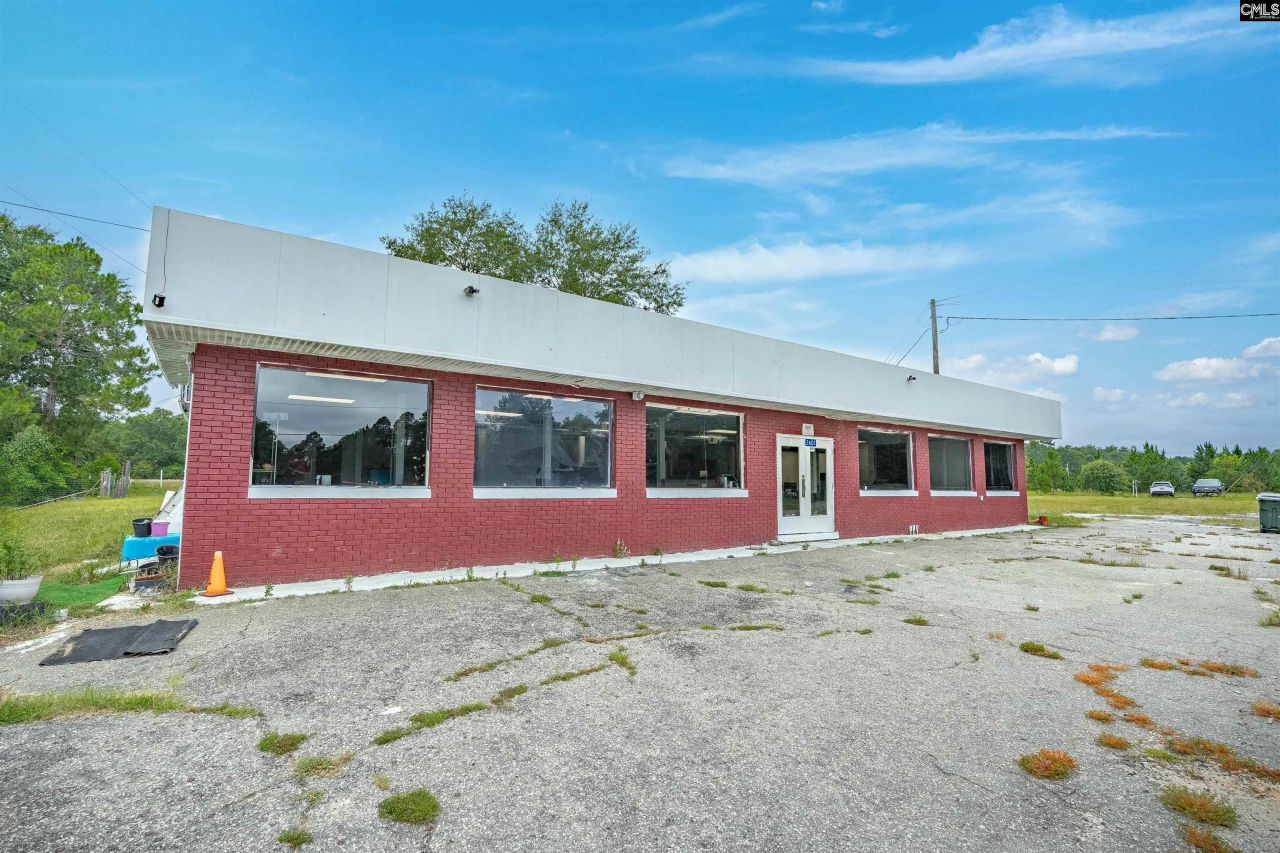 2601 Highway 6 Highway Photo 4