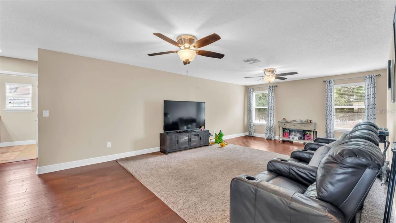 132 Magneta Loop, Auburndale, FL 33823 Photo