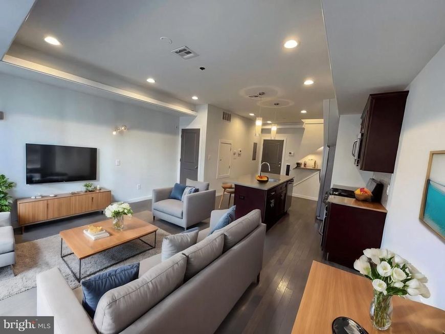 1336 N 7th Street, Philadelphia, PA 19122 Main Photo