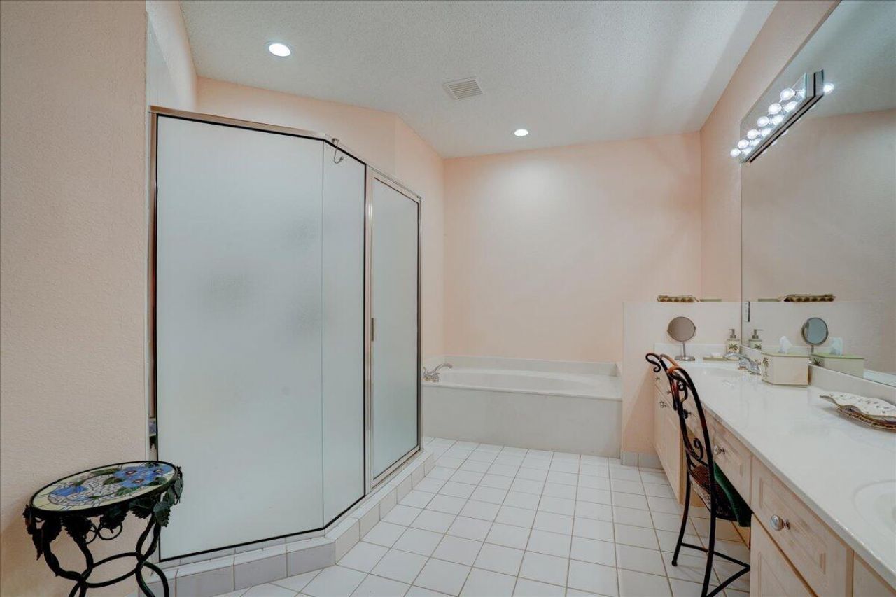 4701 Carlton Golf Drive, Lake Worth, FL 33449 Photo