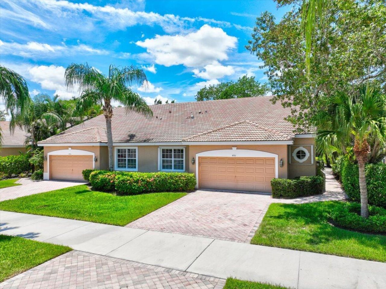 4701 Carlton Golf Drive, Lake Worth, FL 33449 Photo