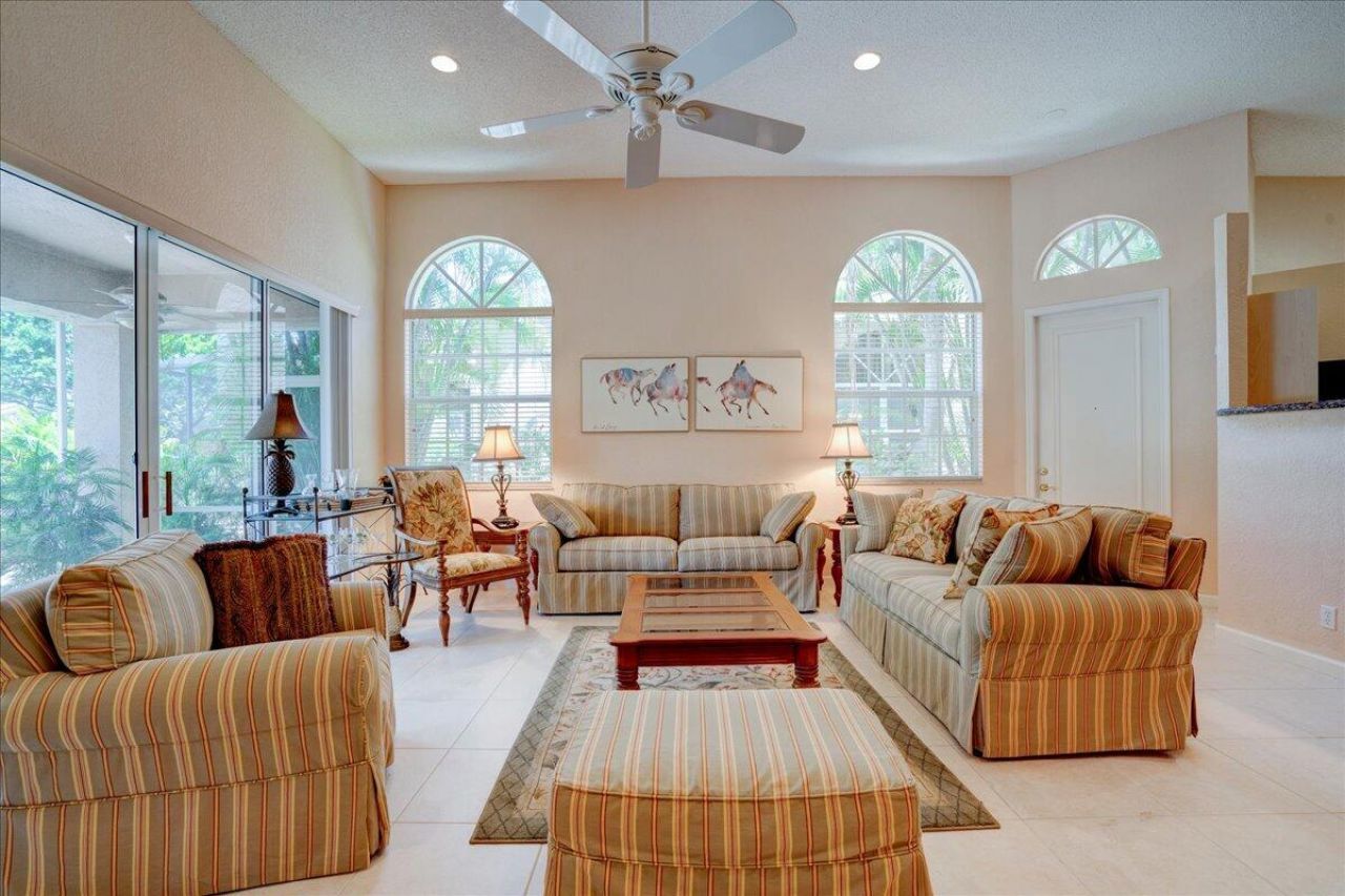 4701 Carlton Golf Drive, Lake Worth, FL 33449 Photo