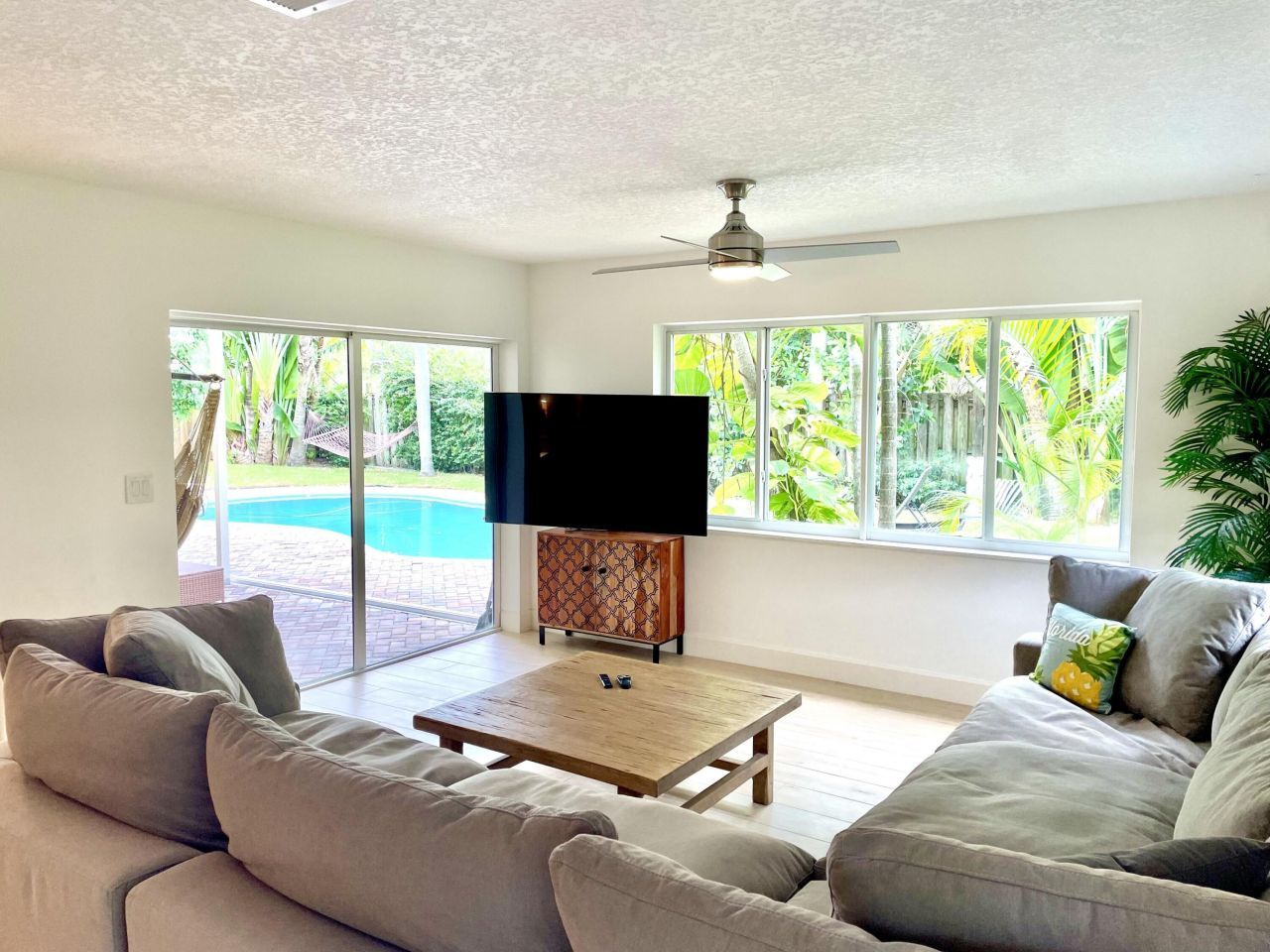 921 NW 7th Street, Boca Raton, FL 33486 Photo