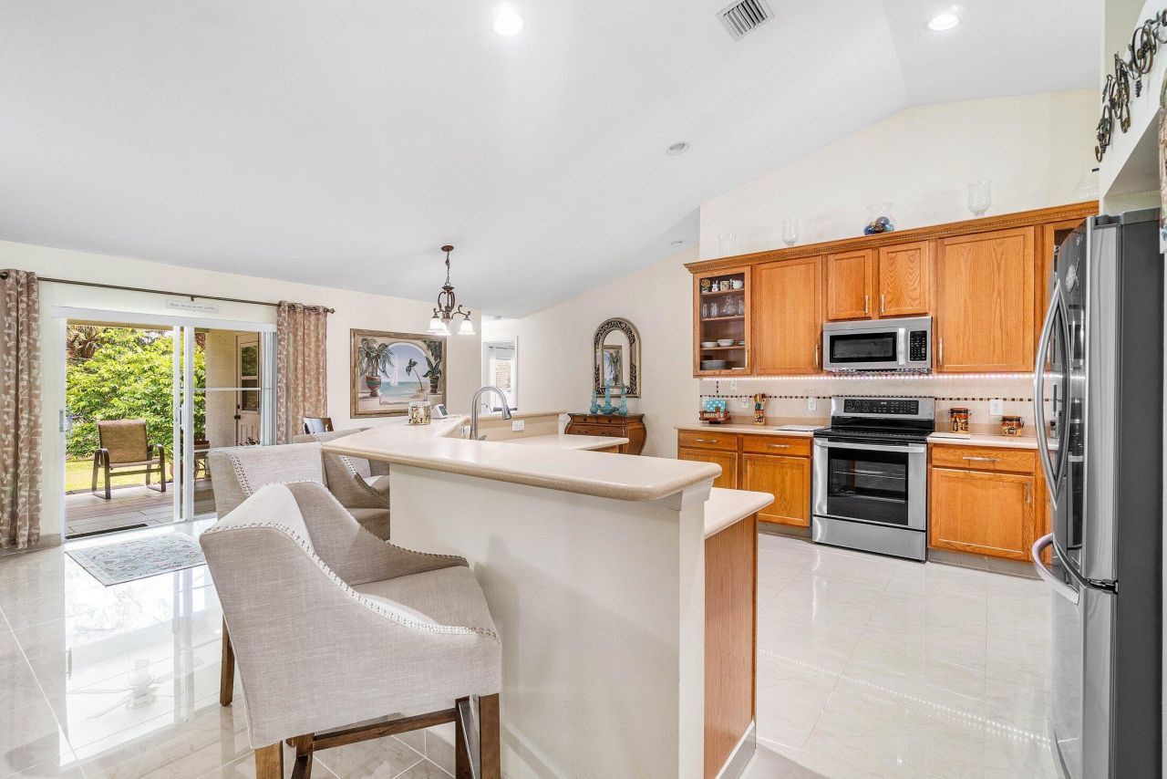 1629 SW Fortune Road, Port Saint Lucie, FL 34953 Photo