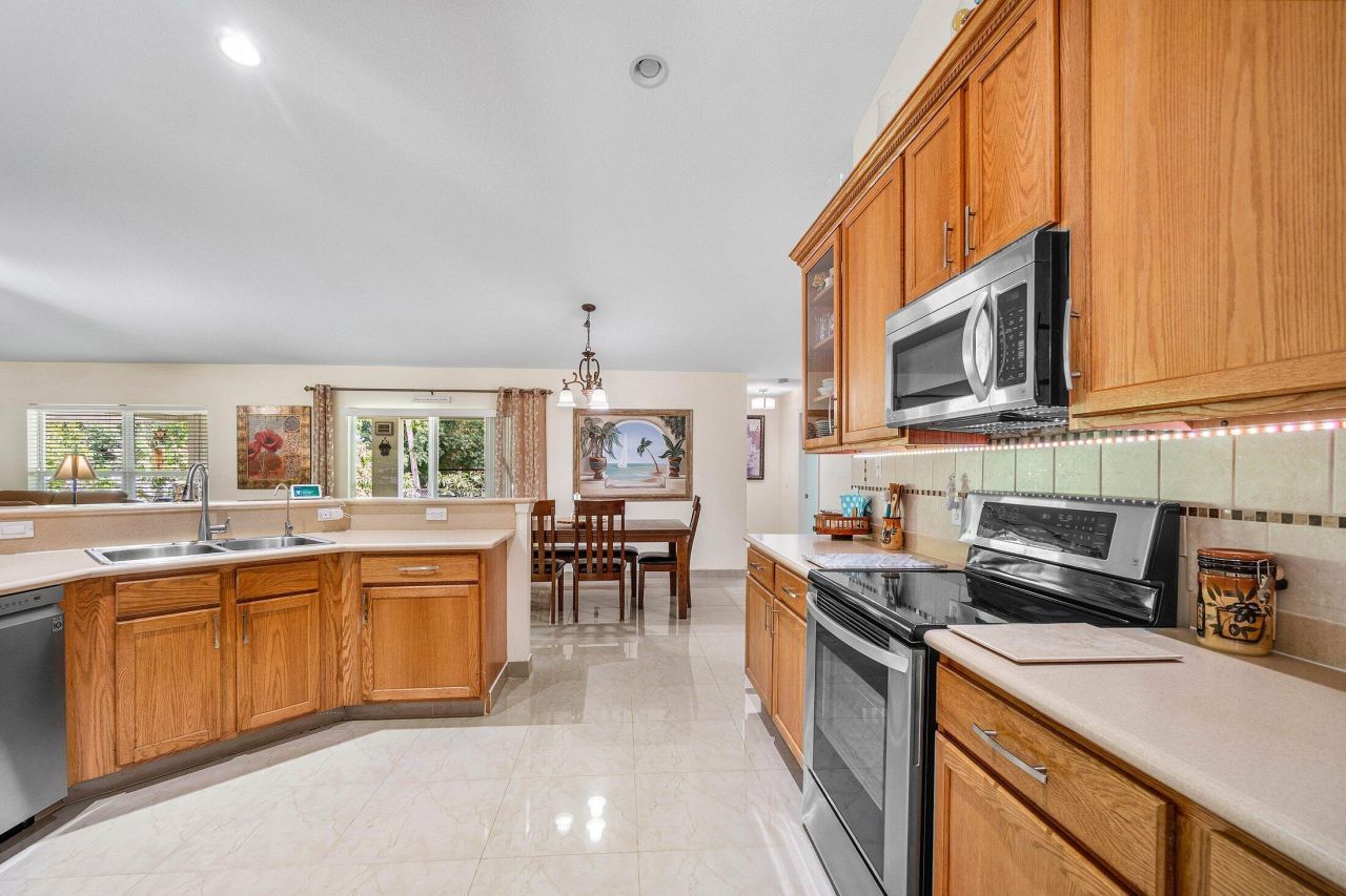 1629 SW Fortune Road, Port Saint Lucie, FL 34953 Photo