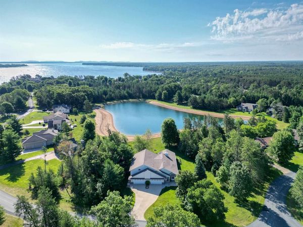 W5281 Osprey Drive, New Lisbon, WI 53950