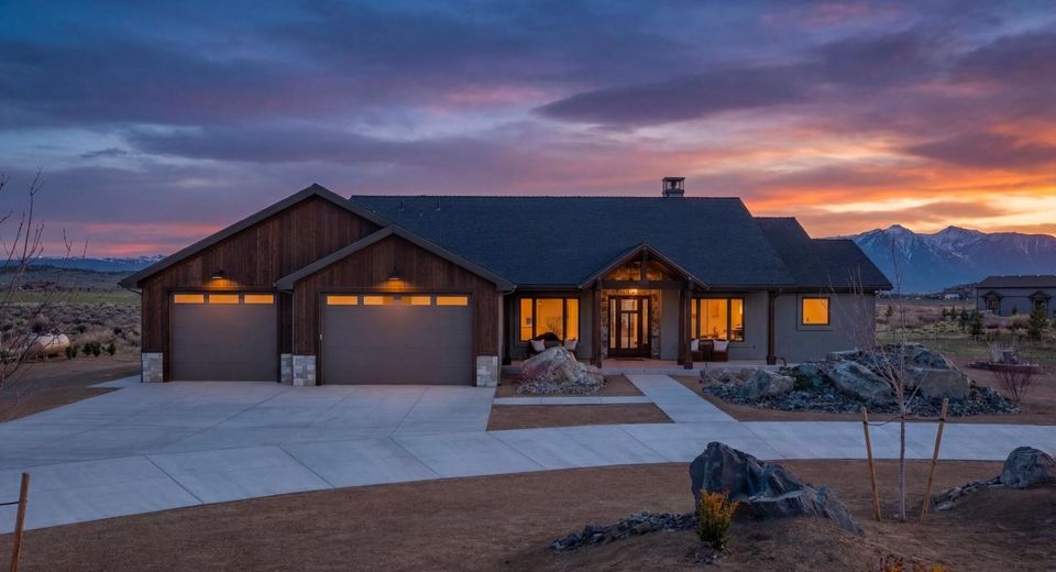 2411 Blaze Court, Gardnerville, NV 89410 Photo