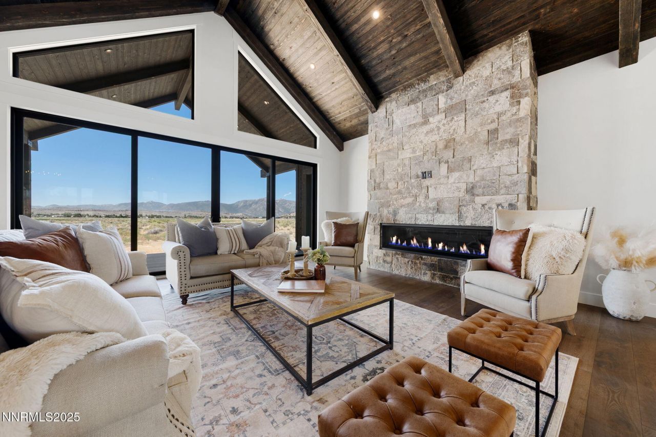 2411 Blaze Court, Gardnerville, NV 89410 Photo