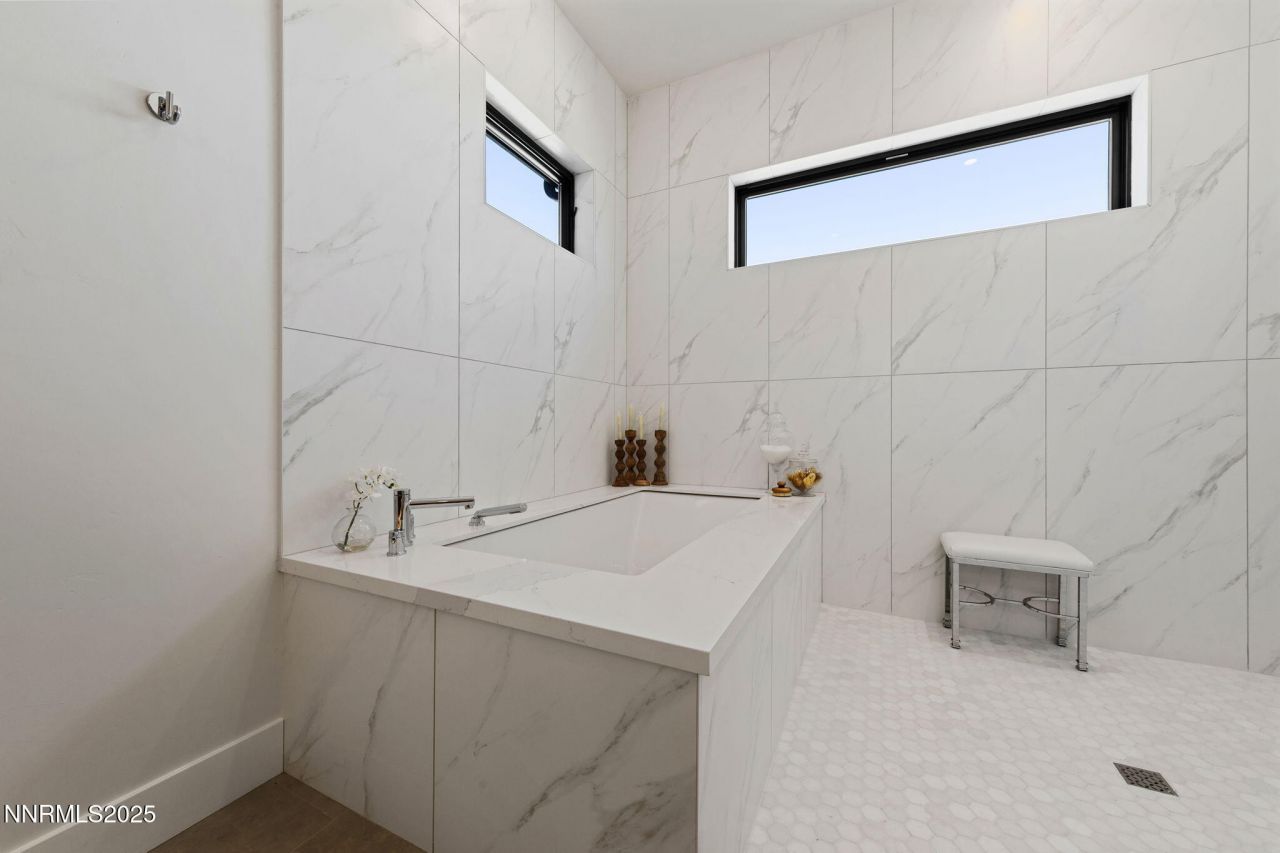 2411 Blaze Court, Gardnerville, NV 89410 Photo