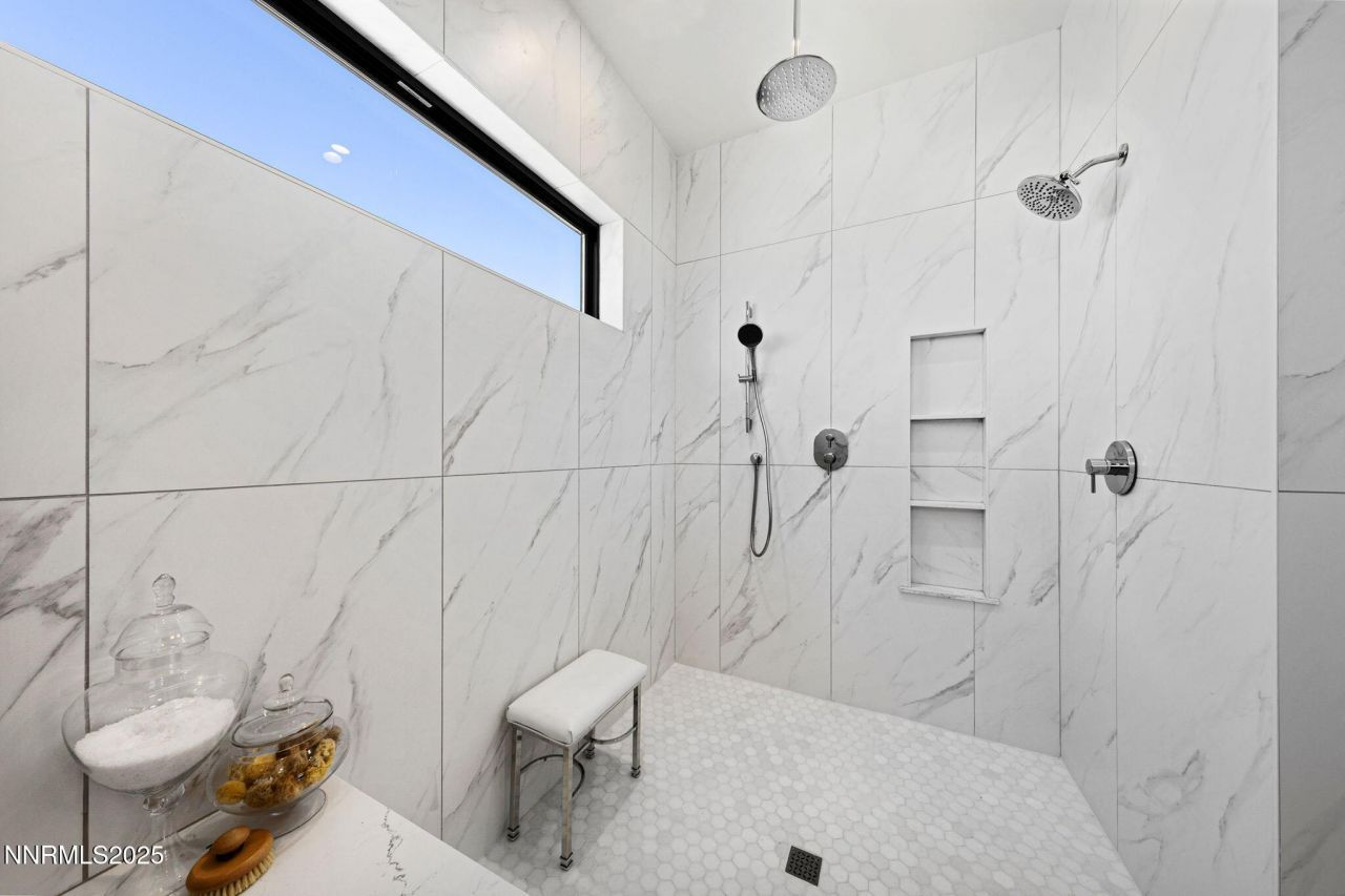 2411 Blaze Court, Gardnerville, NV 89410 Photo