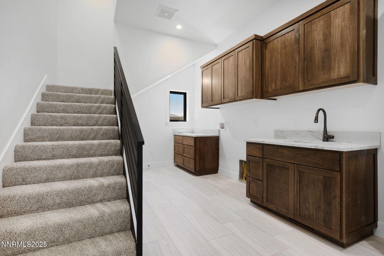 2411 Blaze Court, Gardnerville, NV 89410 Photo