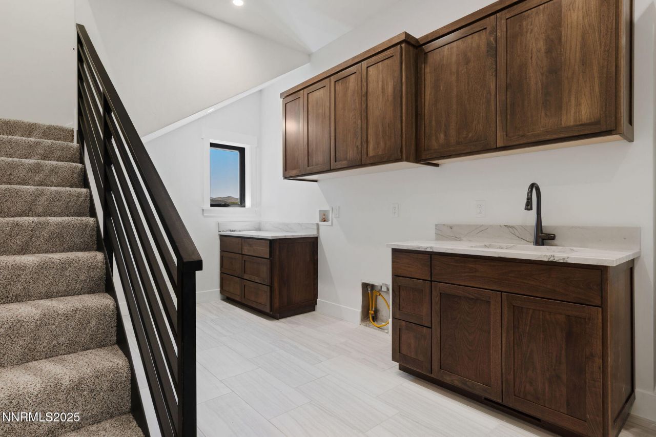 2411 Blaze Court, Gardnerville, NV 89410 Photo