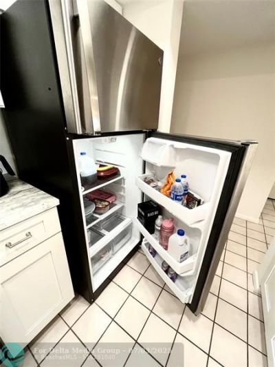 40 NE Plantation Road, Unit 410, Stuart, FL 34996 Photo