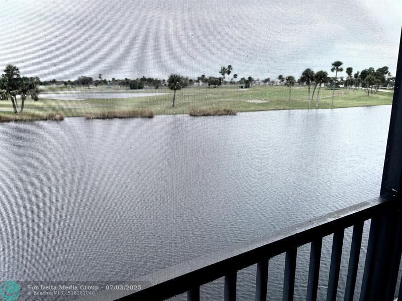 40 NE Plantation Road, Unit 208, Stuart, FL 34996 Photo