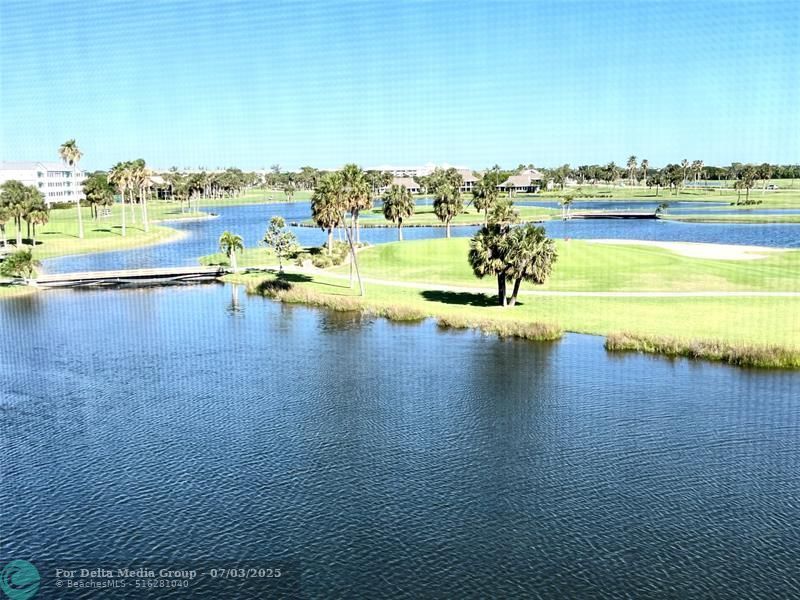 40 NE Plantation Road, Unit 208, Stuart, FL 34996 Photo