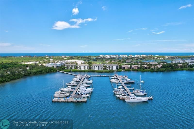 40 NE Plantation Road, Unit 208, Stuart, FL 34996 Photo