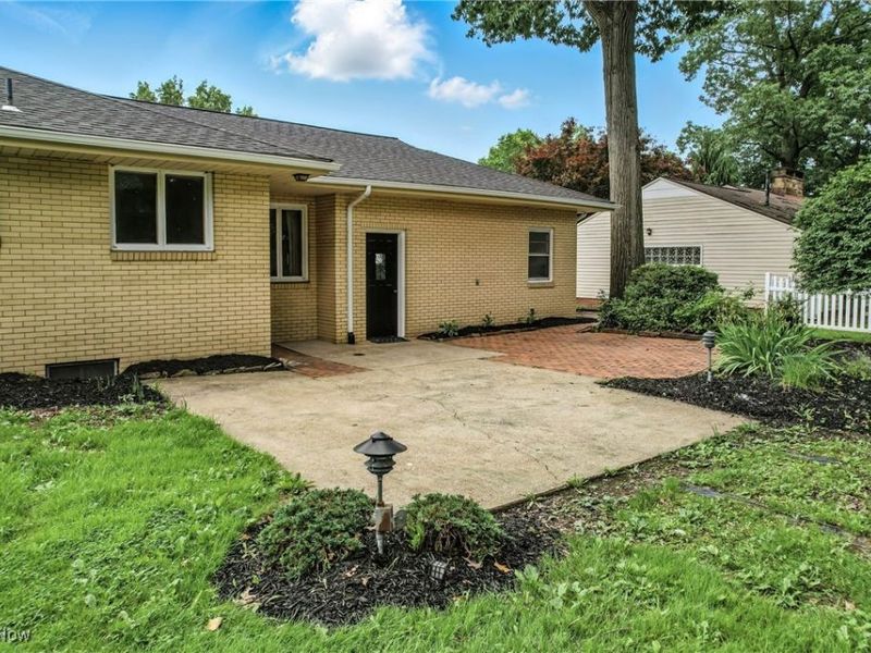 3730 Northwood Drive SE, Warren, OH 44484 Photo 9