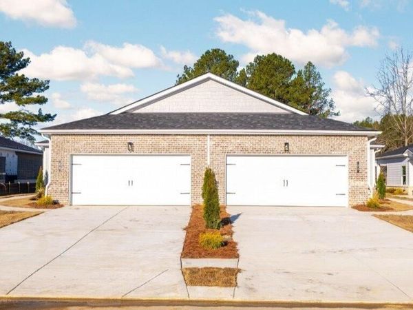 84 Arlington Drive Drive, Chickamauga, GA 30707