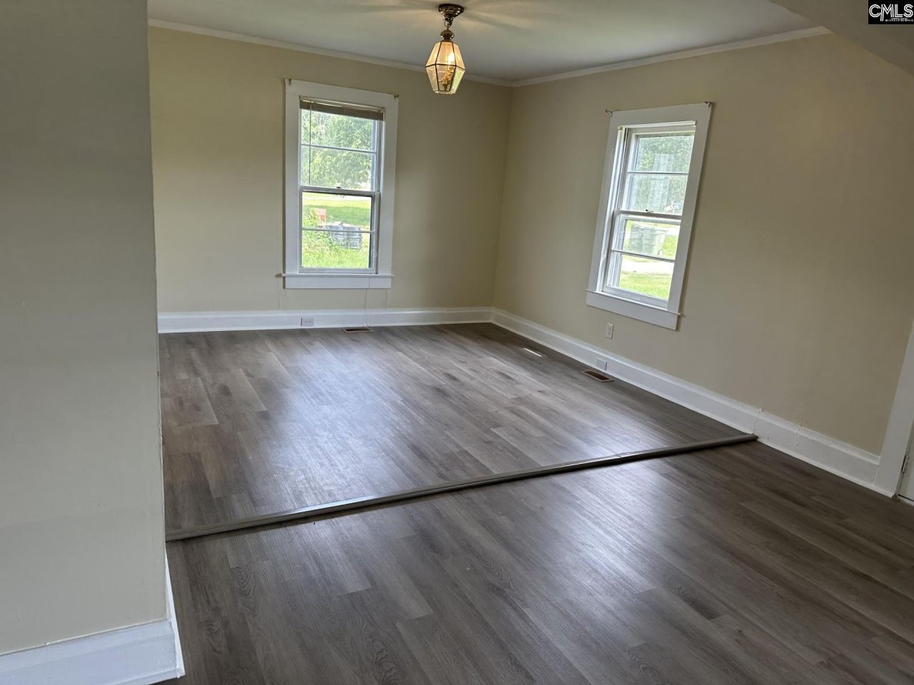 2701 Wilson Road Photo 7