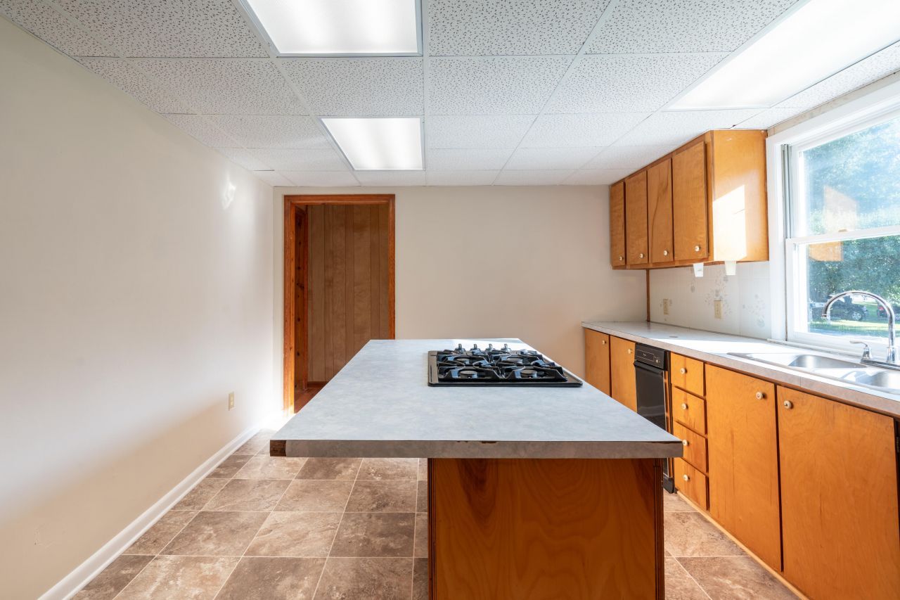 102 Jackson Road Photo 28