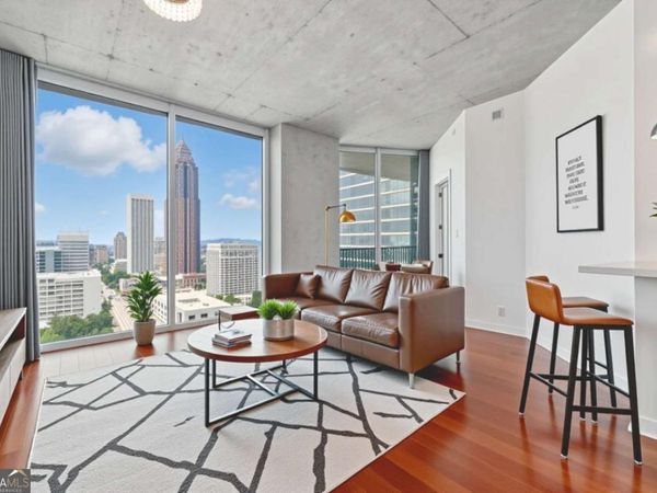 400 W Peachtree Street NW, Unit 2713, Atlanta, GA 30308