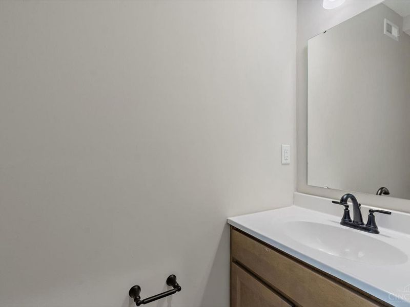 4033 Silverstone Lane, Union Twp, OH 45103 Photo 30